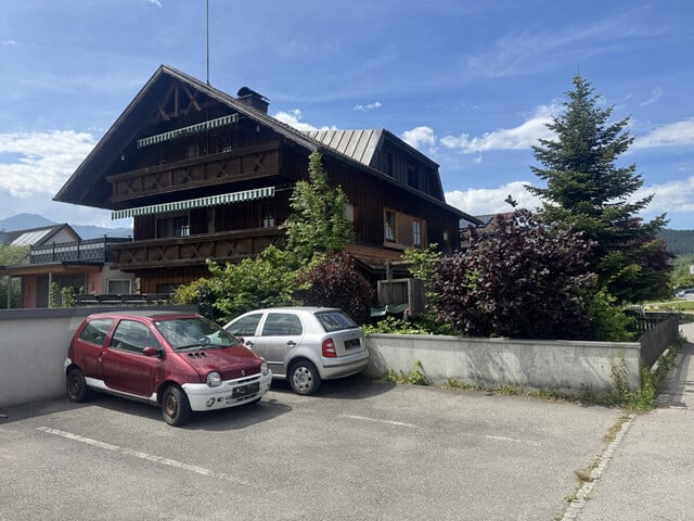 Charmante Altbau-Dachgeschosswohnung in zentraler Lage von Satteins