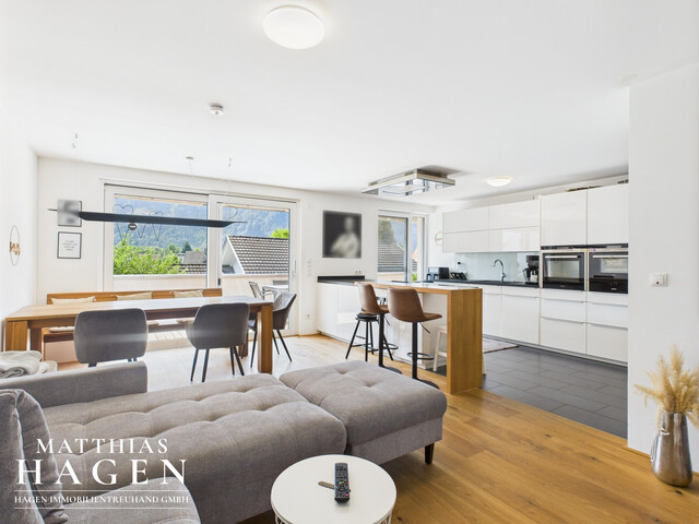 Großzügige 4-Zimmer-Dachgeschosswohnung mit sonniger Terrasse in Dornbirn-Hatlerdorf