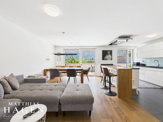 Großzügige 4-Zimmer-Dachgeschosswohnung mit sonniger Terrasse in Dornbirn-Hatlerdorf