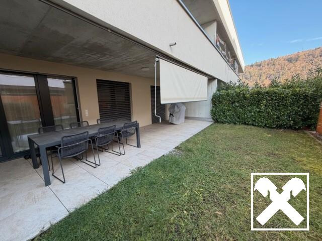 Neuwertige, exklusive 3 Zimmer Gartenwohnung!