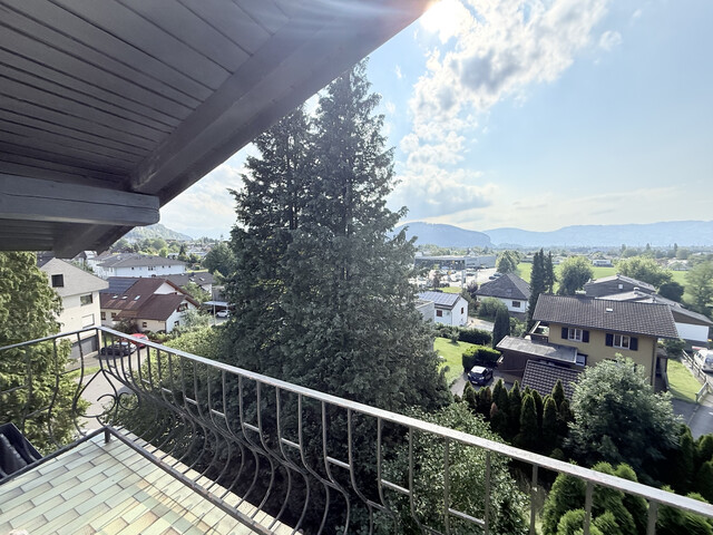 2,5 Zimmer Wohnung |
Götzis | Garten | Balkon | Stellplatz