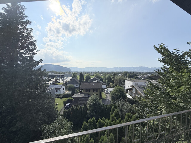 2,5 Zimmer Wohnung |
Götzis | Garten | Balkon | Stellplatz