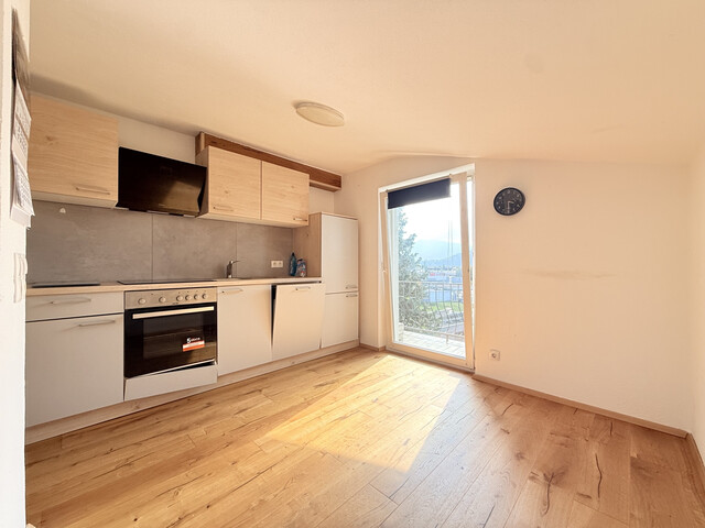2,5 Zimmer Wohnung |
Götzis | Garten | Balkon | Stellplatz