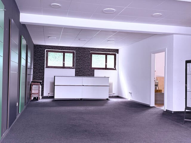 Büro/Ordination/Gewerbefläche (Top 1) zu vermieten
