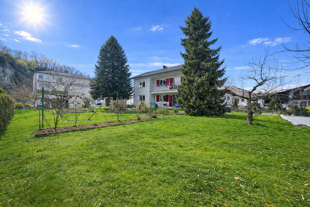 Stilvolles Einfamilienhaus mit Landhaus-Charakter in Tosters
