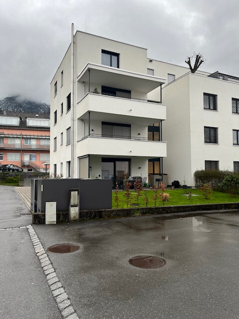 Schöne 2-Zimmer-Wohnung mit großzügiger Terrasse