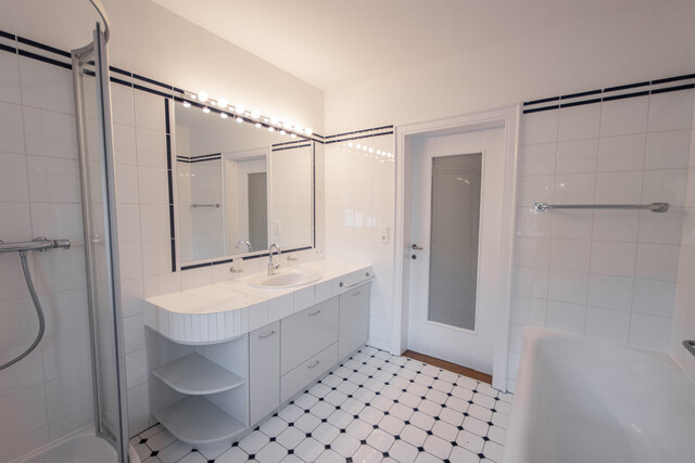 Charmante frisch sanierte 3-Zimmer-Wohnung mit Balkon mitten in Lochau