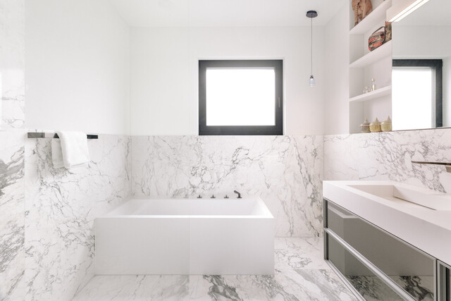 Einzigartige Villa mit Seeblick in Lochau- mit Pool, Sauna und allem, was das Herz begehrt!