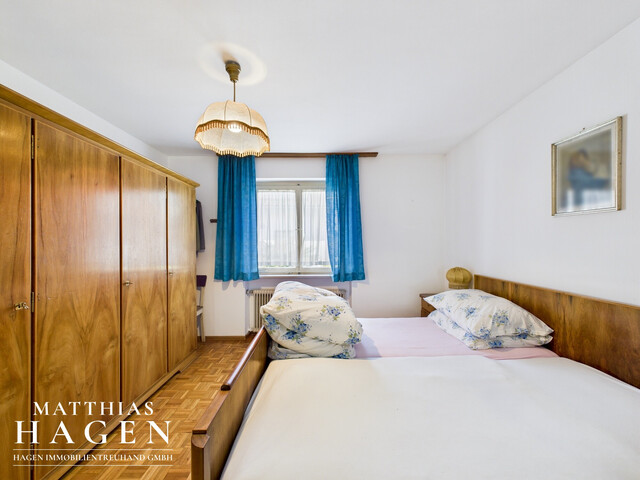 Grundstück mit Altbestand in toller Wohnlage