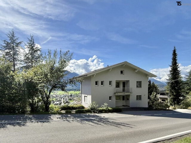 Ludesch: Haus mit Weitblick – Platz für eine oder mehrere Familien in sonniger Hanglage