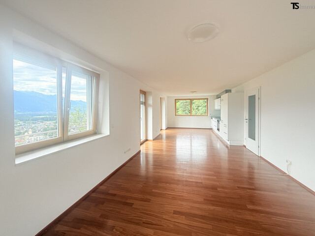 Ludesch: Haus mit Weitblick – Platz für eine oder mehrere Familien in sonniger Hanglage
