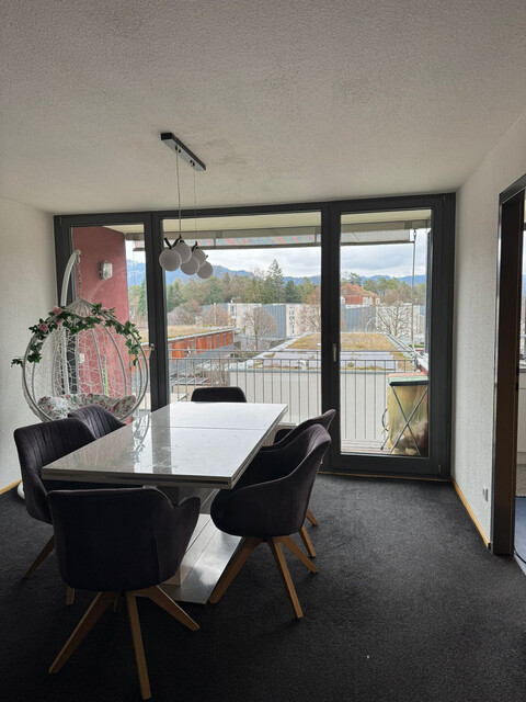 3-Zimmer Wohnung  mit Wintergarten und Loggia