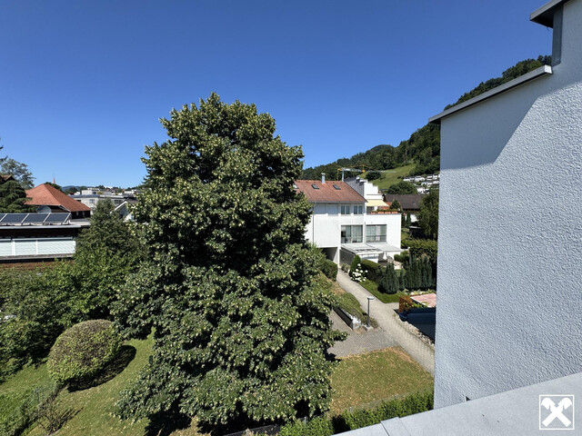 Außergewöhnliche Maisonettewohnung mit Tiefgaragenplatz