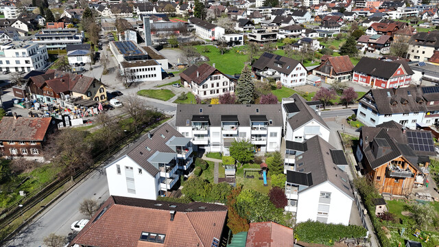 2-Zimmerwohnung im Dachgeschoss zu verkaufen - zentrale Lage in Rankweil,  Einzug ab Februar möglich (Tiefgaragenplatz inklusive)