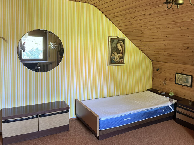 Einfamilienhaus mit herrlichem Bergblick, Kaminzimmer & großem Garten