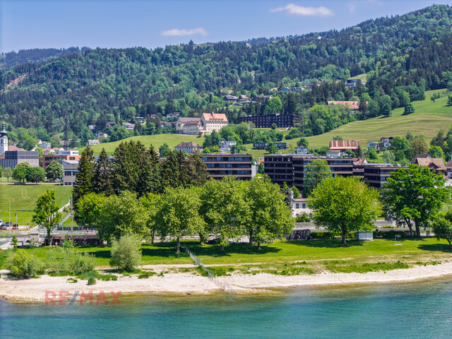 Neuwertiges Wohnen mit Blick auf den Pfänder & nah am Bodensee