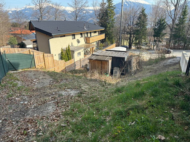 NATUR VOR DER HAUSTÜR: SONNIGES GRUNDSTÜCK MIT ZUGANG ZUM WALD