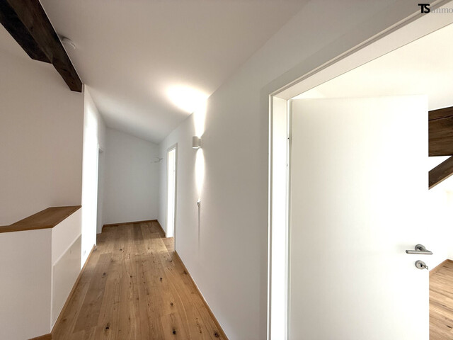Tschagguns: 5-Zimmer-Maisonette-Wohnung ca. 141 m2 Wohnfläche mit Terrasse ca. 16 m2 und Balkon ca. 4,5 m2