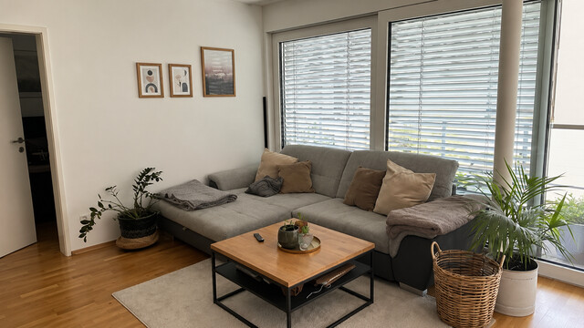 Helle 2-Zimmer-Wohnung mit großem überdachtem Balkon