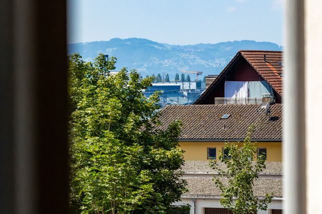 104 m² | Helle 3.5 Zimmer Wohnung | Seeblick | 2 Gehminuten zum Bodensee | 10 Gehminuten ins Zentrum Bregenz | ruhige Lage