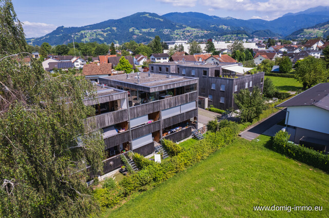 Attraktives Penthouse mit phantastischem Blick ins umliegende Grün und die Schweizer Berge zu verkaufen!