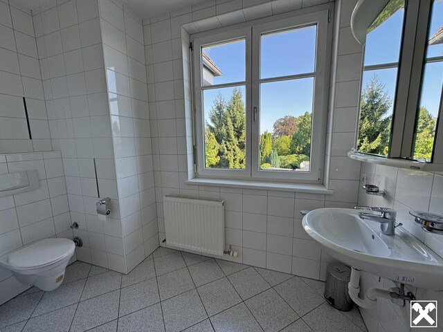 Lichtdurchflutete 5-Zimmerwohnung mit großer Loggia