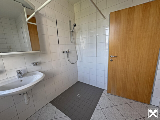 Lichtdurchflutete 5-Zimmerwohnung mit großer Loggia