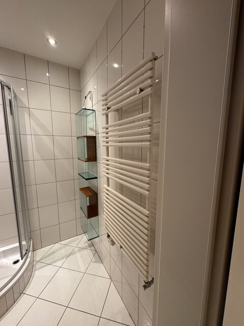 3-Zimmer-Altbauwohnung in liebevoll gepflegtem Stadthaus