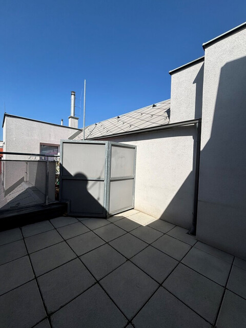 Moderne 3-Zi-Wohnung mit Terrasse und Klimanalage – 88m², Top Lage!