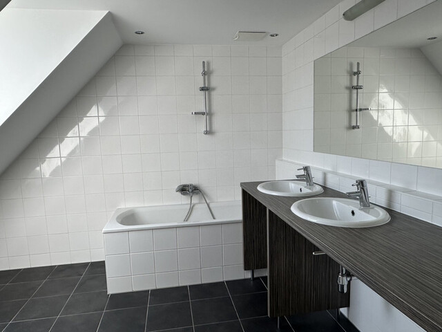 Moderne 3-Zi-Wohnung mit Terrasse und Klimanalage – 88m², Top Lage!