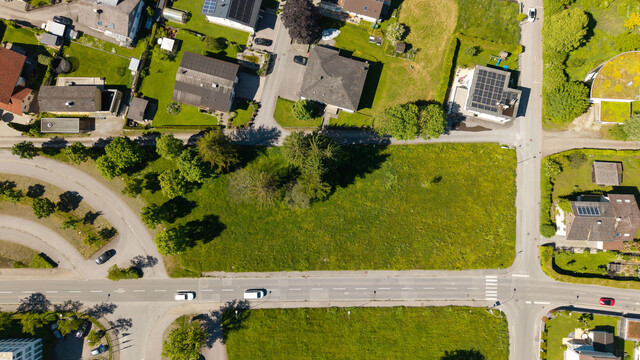Top Baugrundstück für Gewerbe- und Wohnimmobilien.