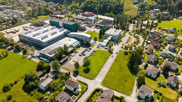 Top Baugrundstück für Gewerbe- und Wohnimmobilien.