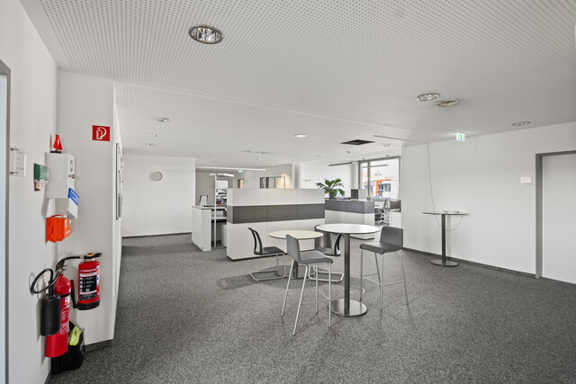 Ravensburg (DE) - Bürofläche im 1. OG mit ca. 500 m²                 