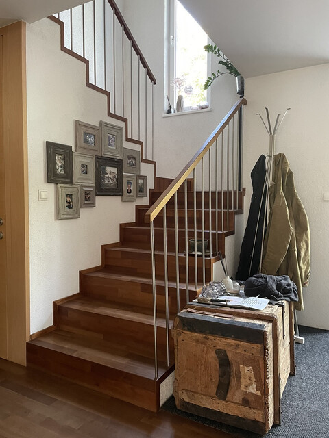 Traumhaftes Haus mit großen, hellen Räumen, großer Terrasse, Garten & Garage in Top-Lage!