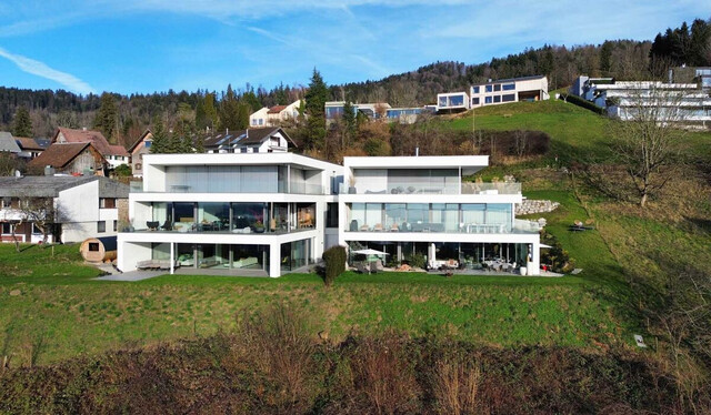 Design trifft Aussicht - Luxuswohnung am Bodensee