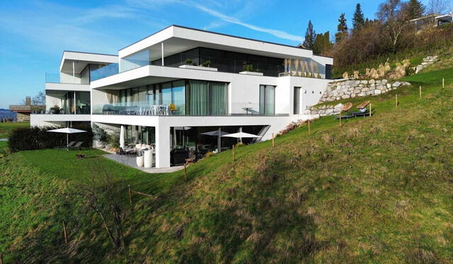 Design trifft Aussicht - Luxuswohnung am Bodensee