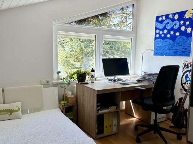 Charmantes Einfamilienhaus mit großem Garten in ruhiger Lage. Zentrumsnahe. Privat Verkauf.