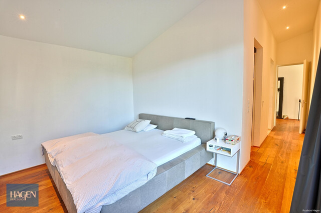 Stilvolle Eleganz trifft höchsten Wohnkomfort – Bungalow in Lustenau