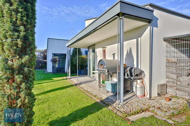 Stilvolle Eleganz trifft höchsten Wohnkomfort – Bungalow in Lustenau