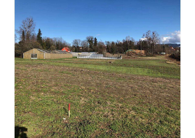 *Gewerbegrundstück Priel mit ca 8900m2 Land - Bebauungsmöglichkeiten für ca. 3.000qm Gewerbefläche & ca. 2.000qm Logistikfläche