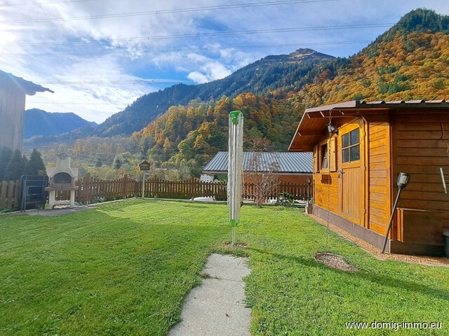 Schöne 3-Zimmer-Wohnung mit Wintergarten und Grünfläche in sonniger Ruhelage von St. Gallenkirch