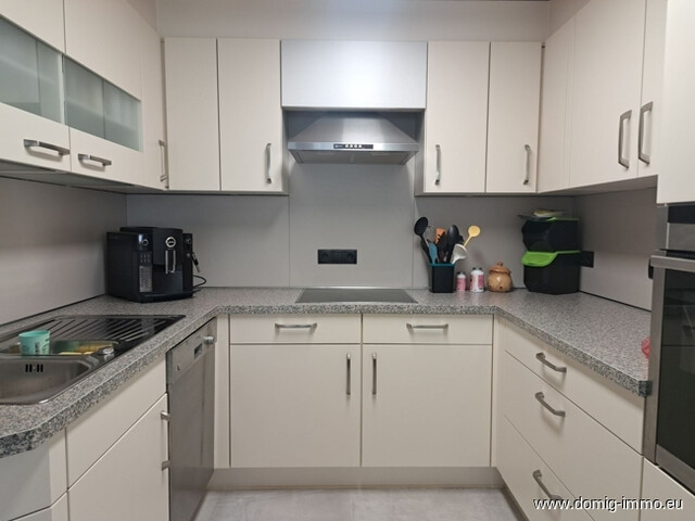 Schöne 3-Zimmer-Wohnung mit Wintergarten und Grünfläche in sonniger Ruhelage von St. Gallenkirch