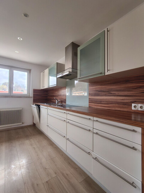 Großzügige 4-Zimmerwohnung in Feldkirch mit Balkon und Garage und herrlichem Ausblick!