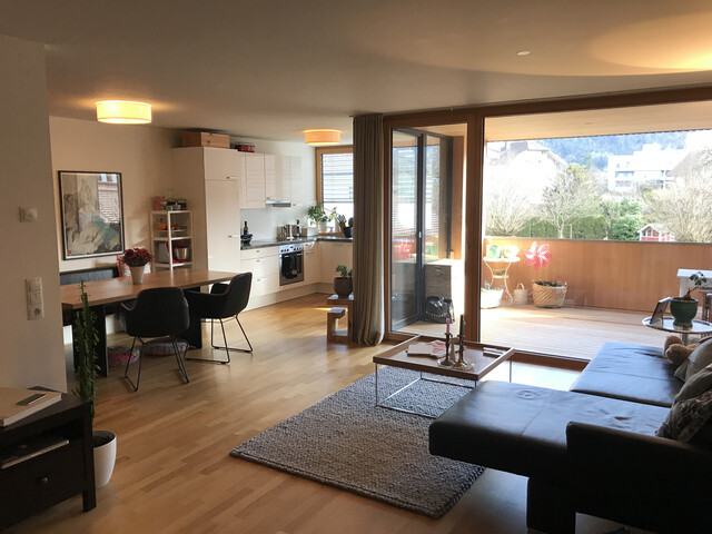 2-Zimmer Wohnung, 1.OG ca. 73 m² mit Balkon