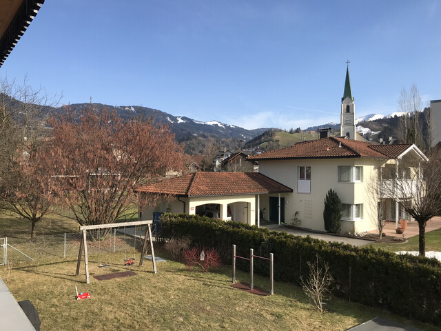 2-Zimmer Wohnung, 1.OG ca. 73 m² mit Balkon