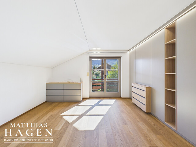 Wohnen mit Weitblick – Einfamilienhaus auf zwei Grundstücken in ruhiger Lage von Frastanz!