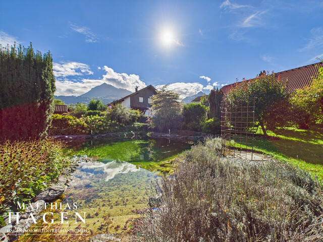 Wohnen mit Weitblick – Einfamilienhaus auf zwei Grundstücken in ruhiger Lage von Frastanz!