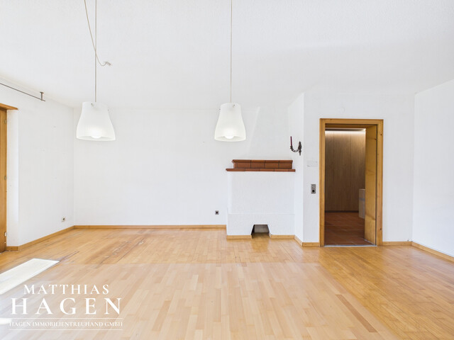 Wohnen mit Weitblick – Einfamilienhaus auf zwei Grundstücken in ruhiger Lage von Frastanz!