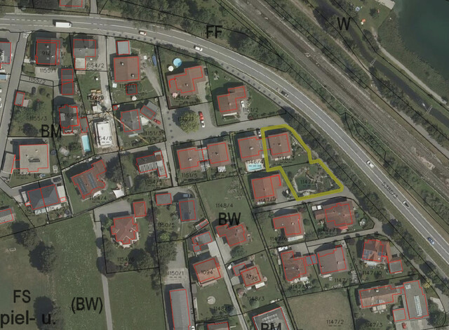 Wohnen mit Weitblick – Einfamilienhaus auf zwei Grundstücken in ruhiger Lage von Frastanz!