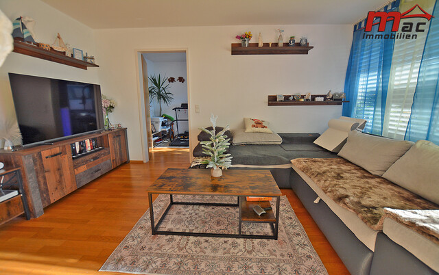 Charmante drei Zimmerwohnung in kleiner Wohnanlage